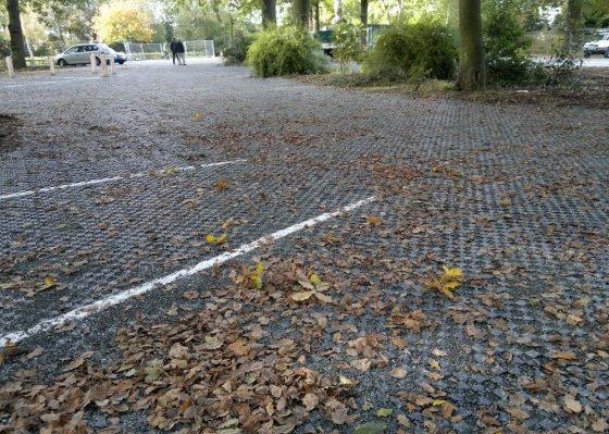 perfo-geogrid-sustainable-gravel-car-park